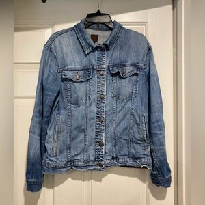 💥Joe’s Jeans denim jacket medium distressed